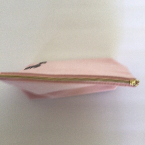 LANCÔME PINK VELVET COSMETIC BAG NWOT - Picture 7 of 8